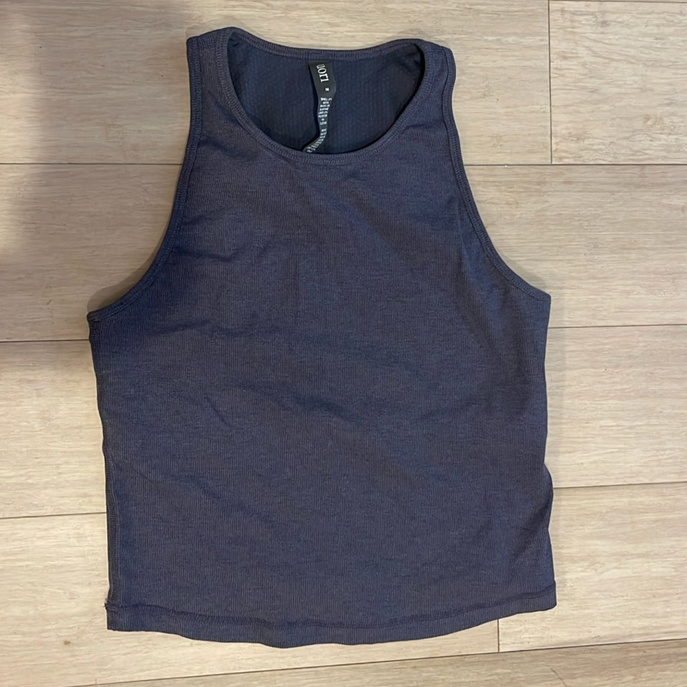 Vuori Cropped Tank